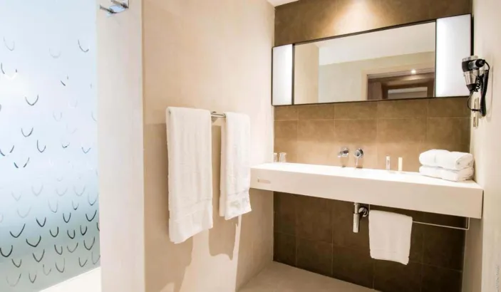 Salle de bains du Simon hôtel
