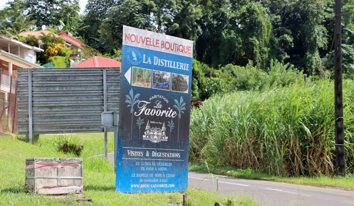 Entrance sign to La Favorite distillery